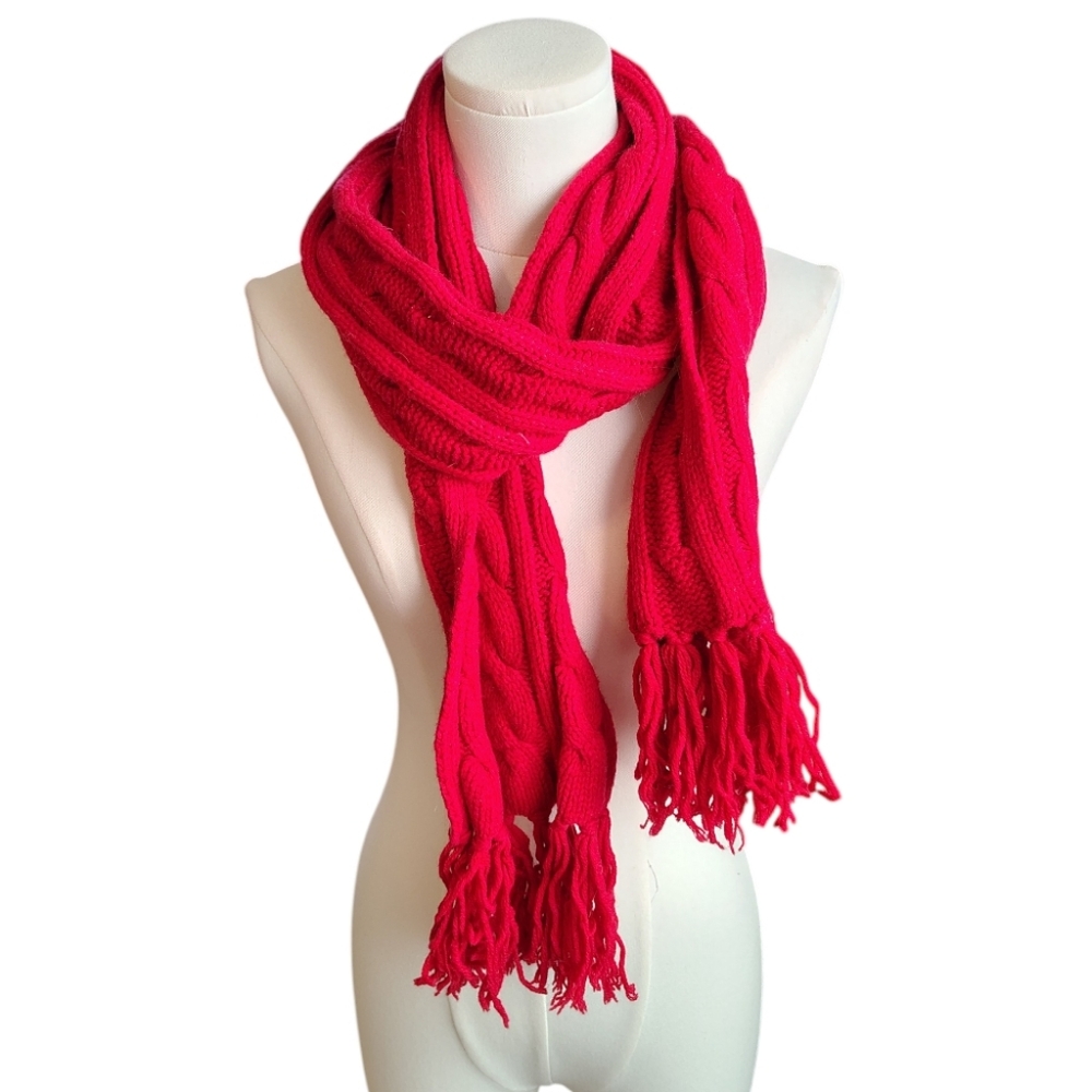 Vintage GAP Lambswool Y2K Bright Red Cable Knit Chunky Scarf With Fringe